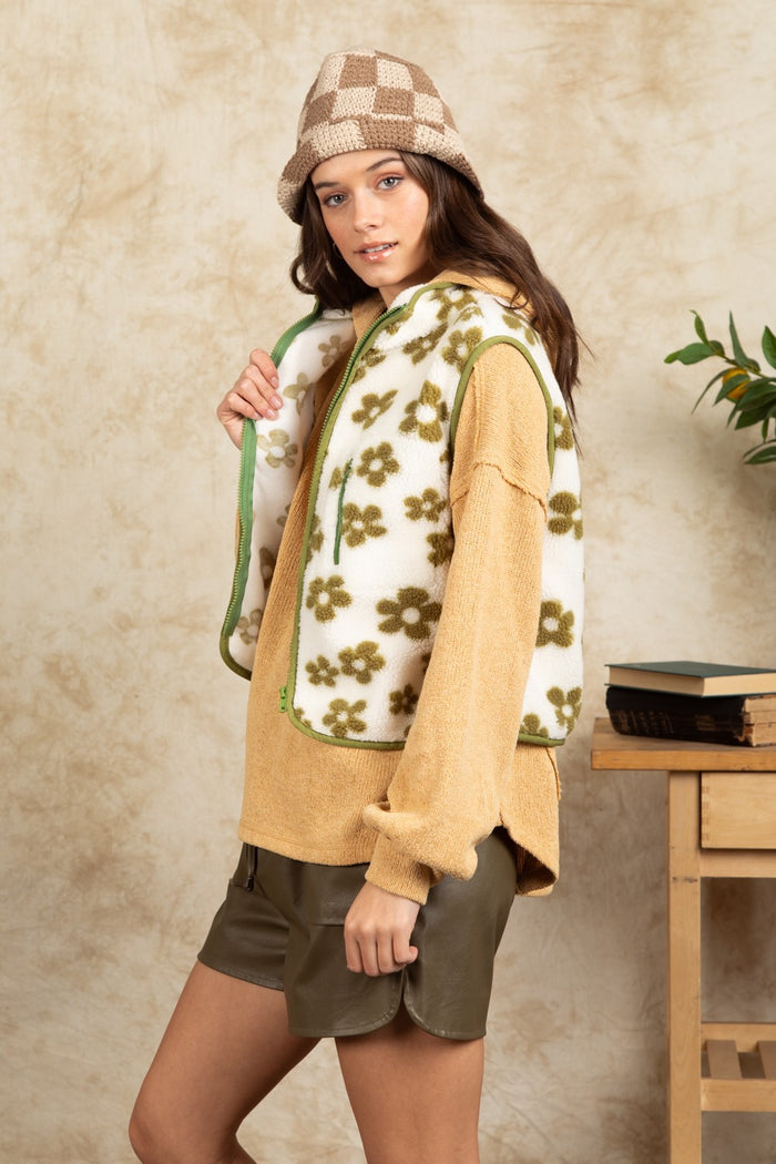 Taking Shape Vest - Green
