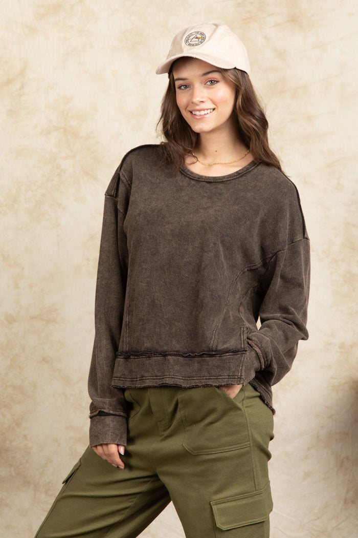 Casual Charm Top - Black