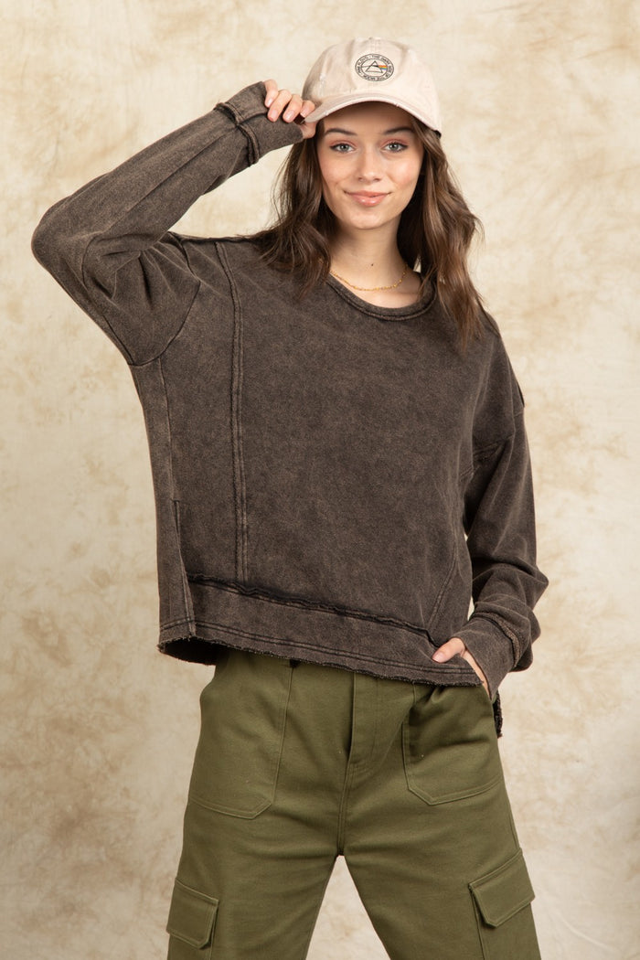Casual Charm Top - Black