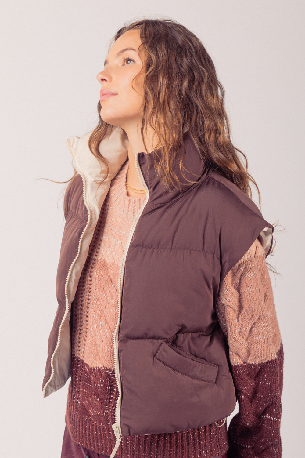 Sharp Contrast Vest - Chocolate
