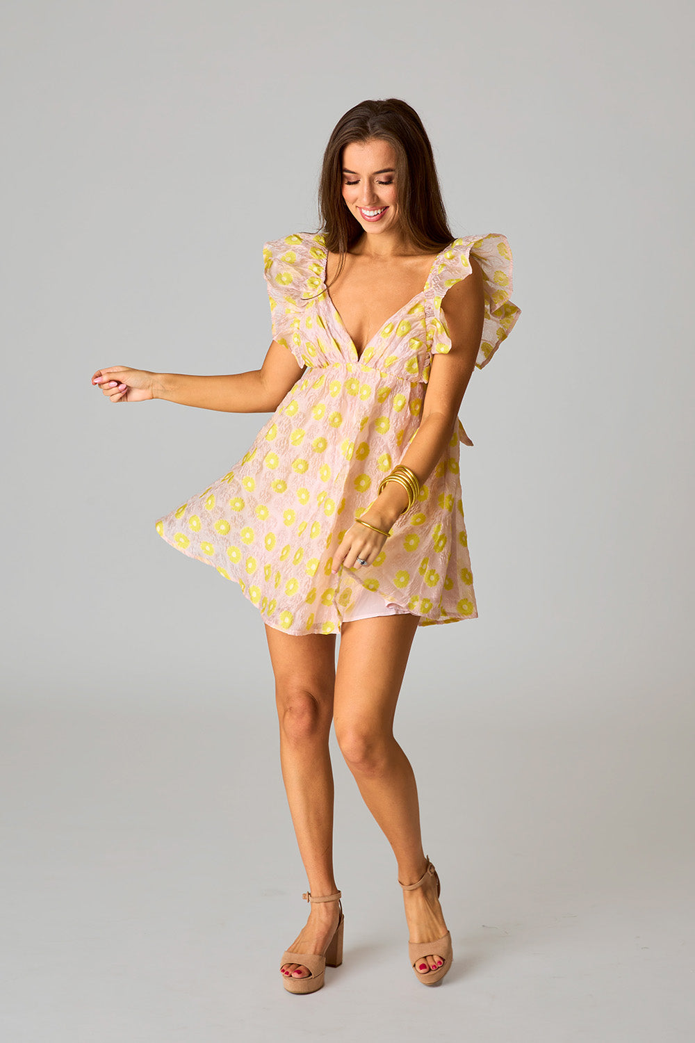 For love and lemons hotsell daisy dress