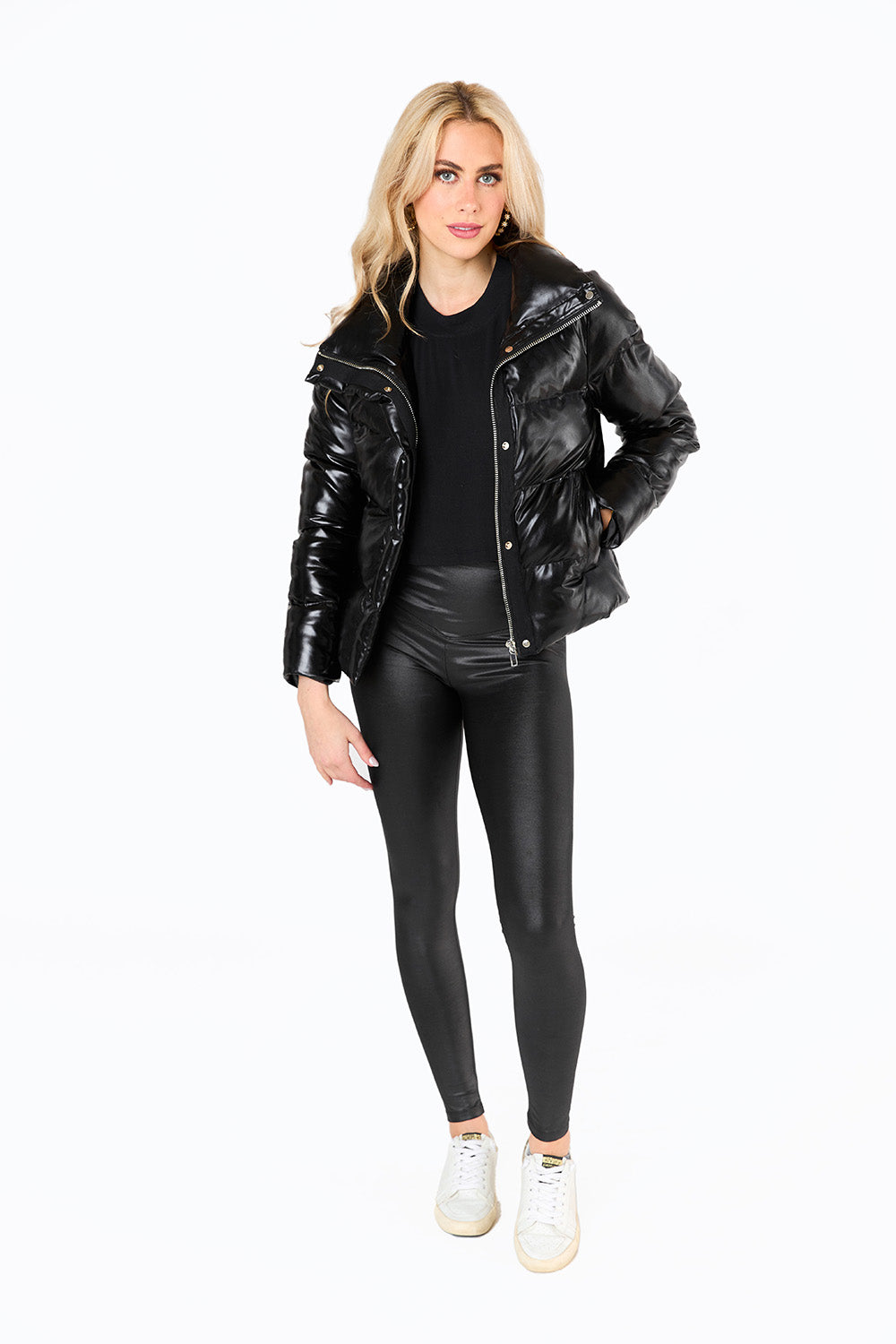 Arctic Glow Jacket - Onyx