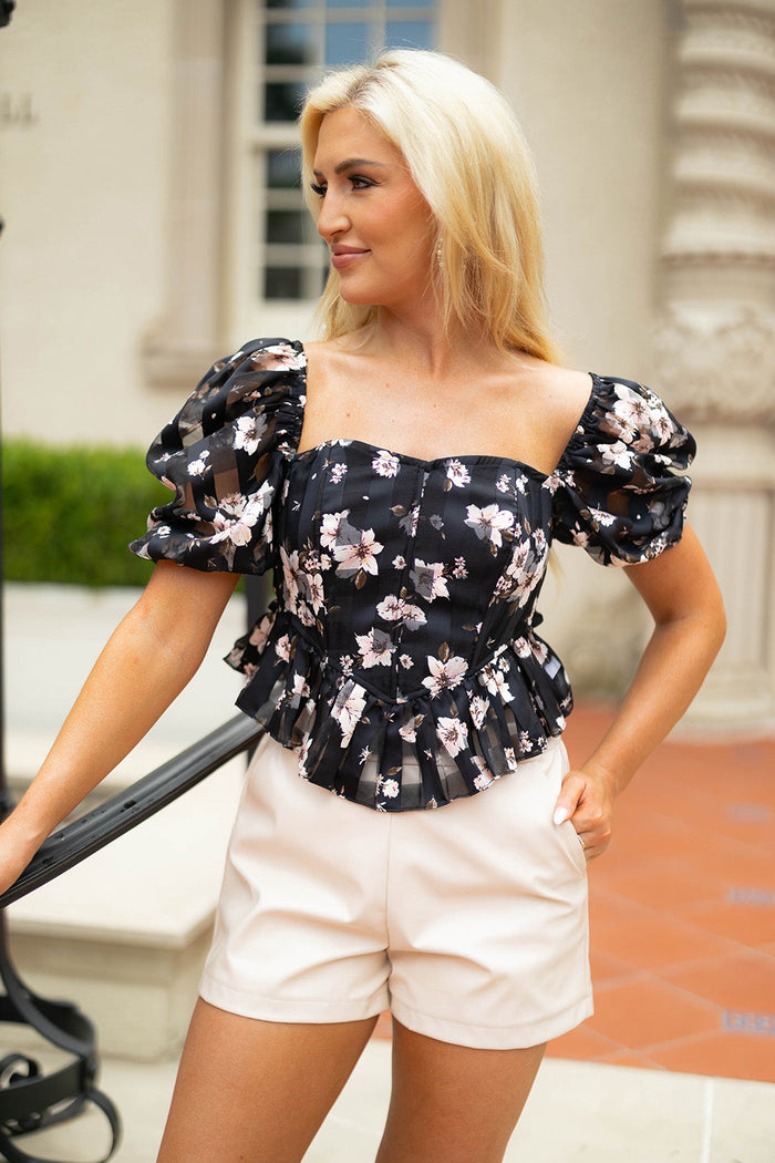 Enchanting Moment Top - Black
