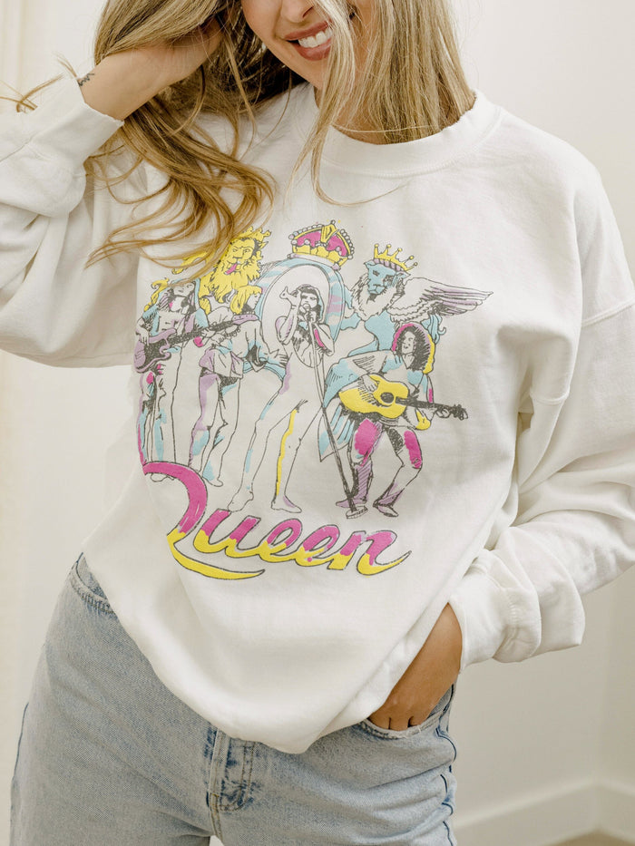 Queen On Stage Puff Sweatshirt