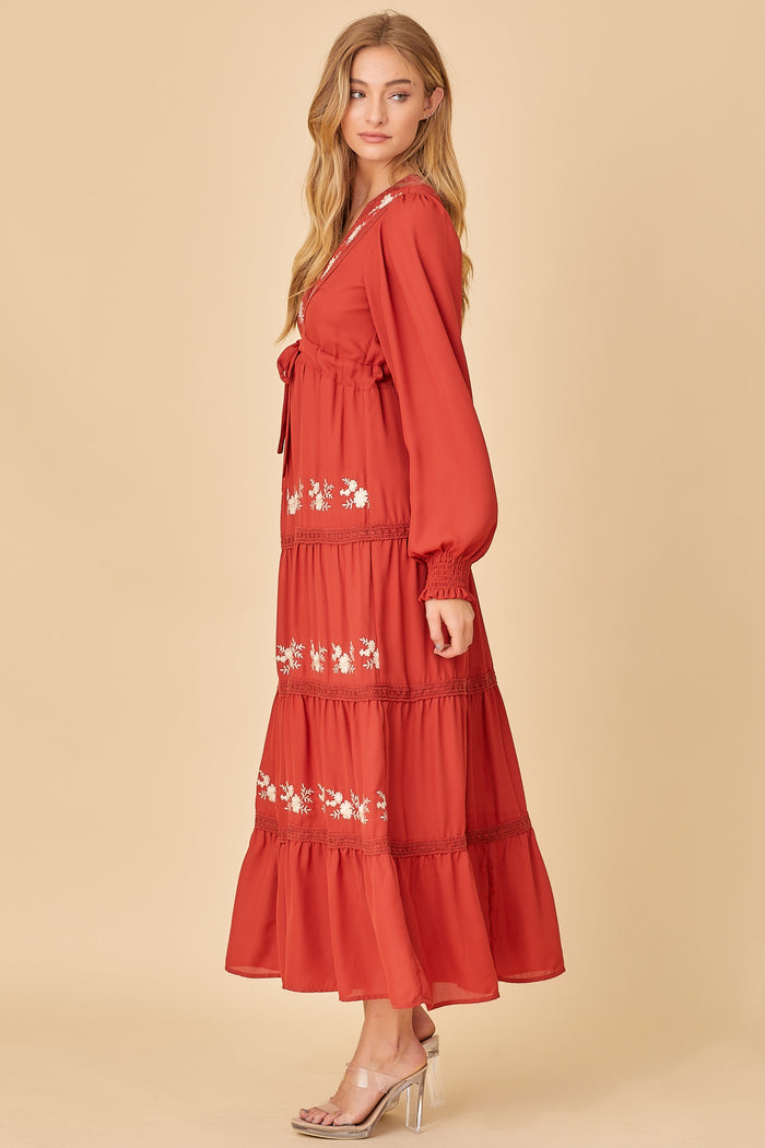 In Fine Form Dress - Rust