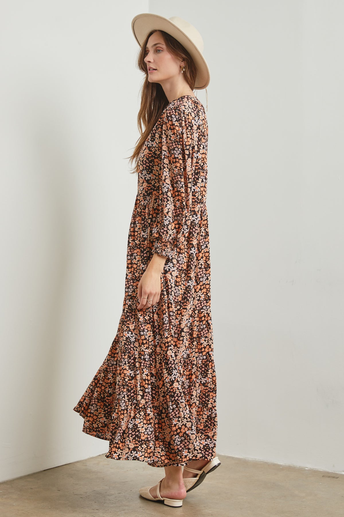 Among The Flowers Dress - Black