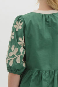 Dotted Clover Top - Green