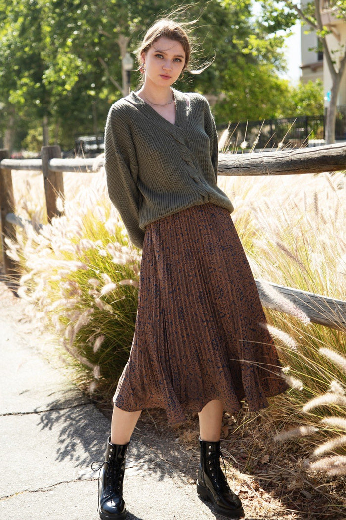 Night By The Fire Sweater - Olive