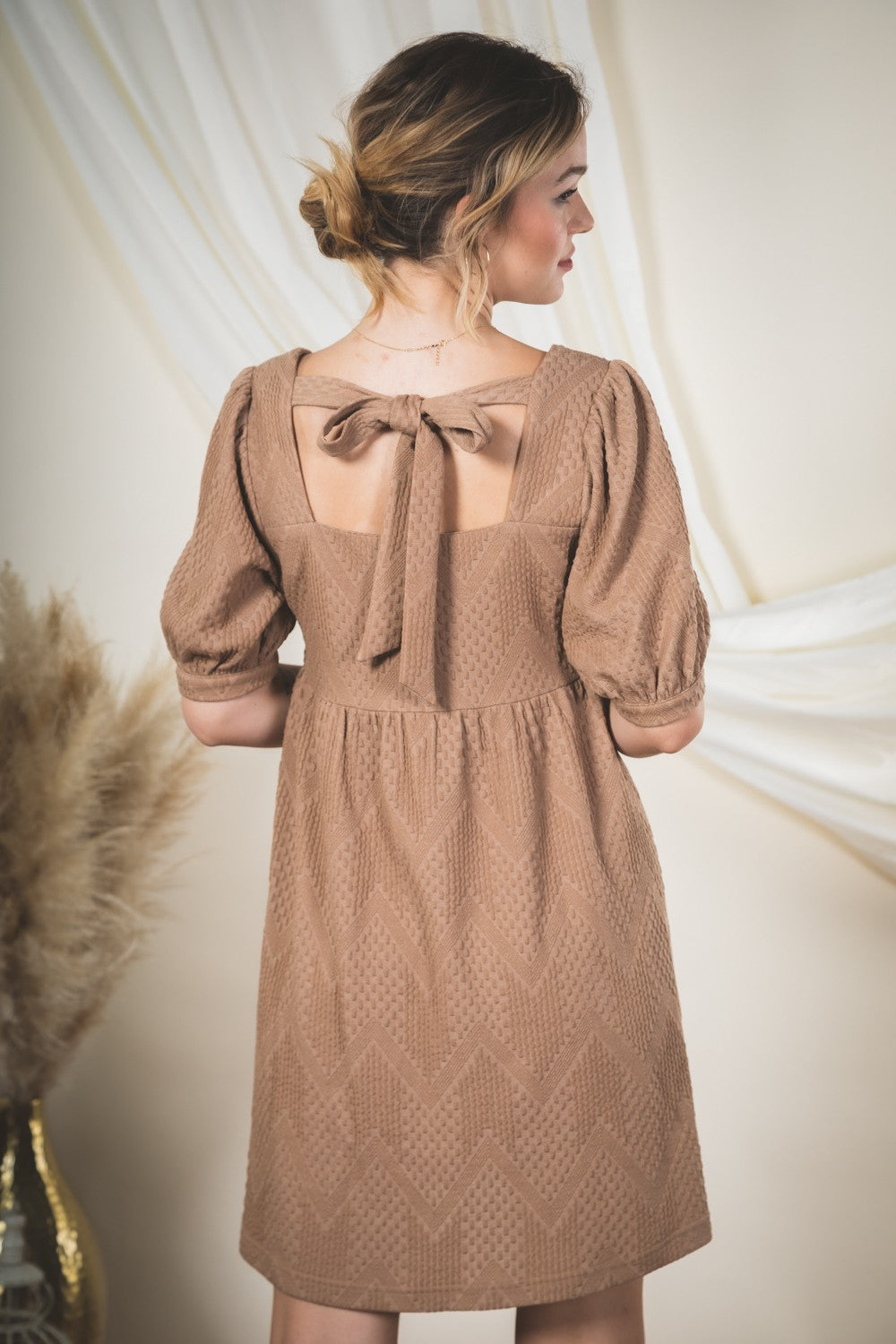 Hold All The Aces Dress - Mocha