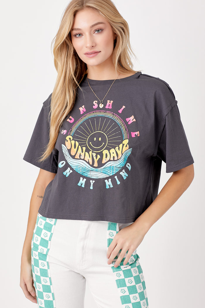 Sunny Dayz Graphic Tee