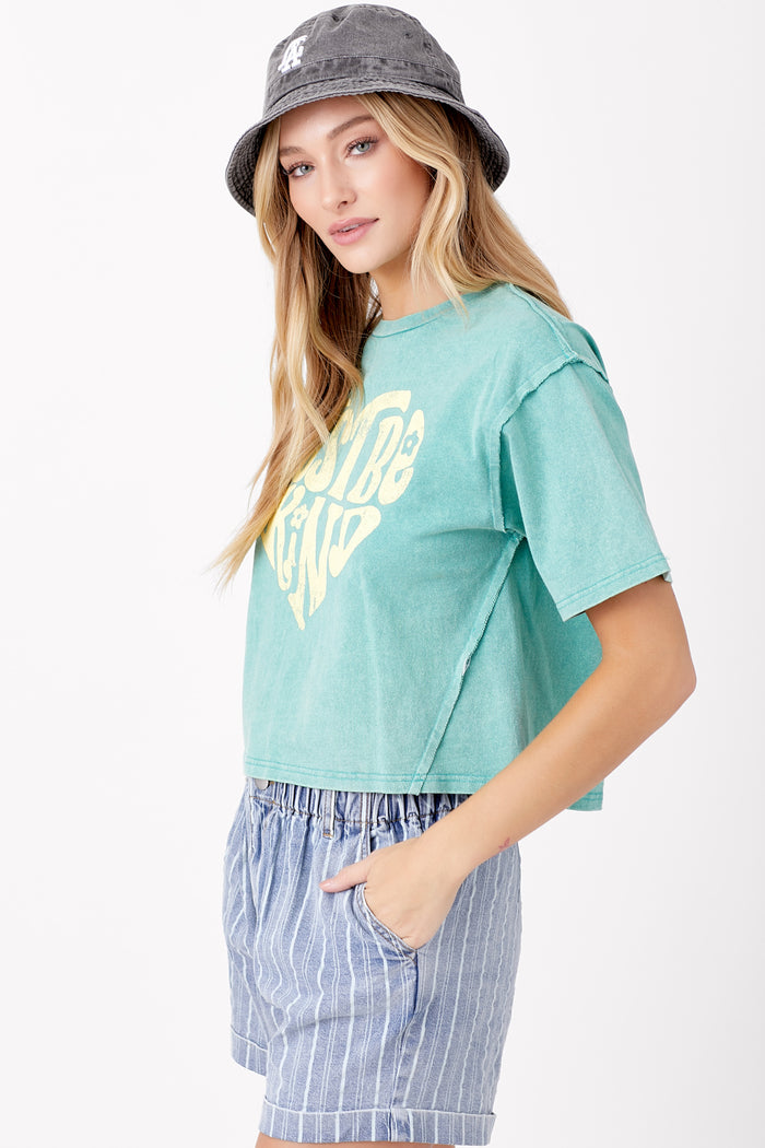 "Just Be Kind" Graphic Tee - Aqua