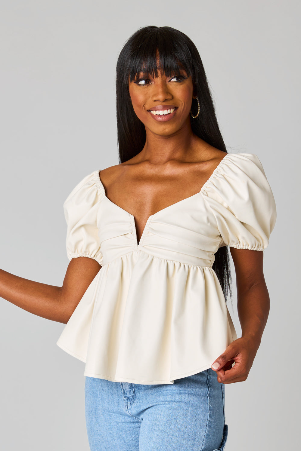 Blowing Kisses Top - White