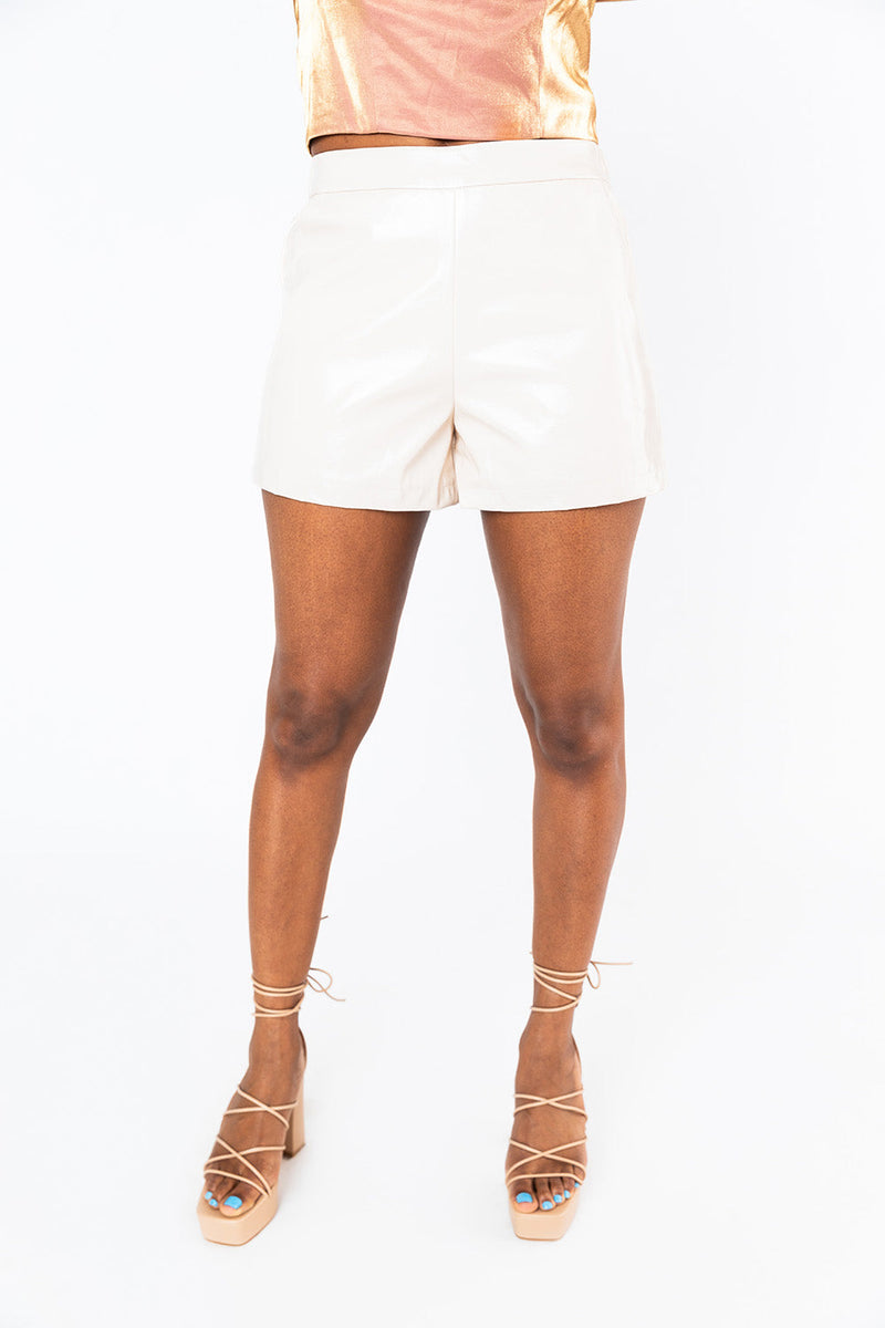 Sleek Sophistication Shorts - Cream