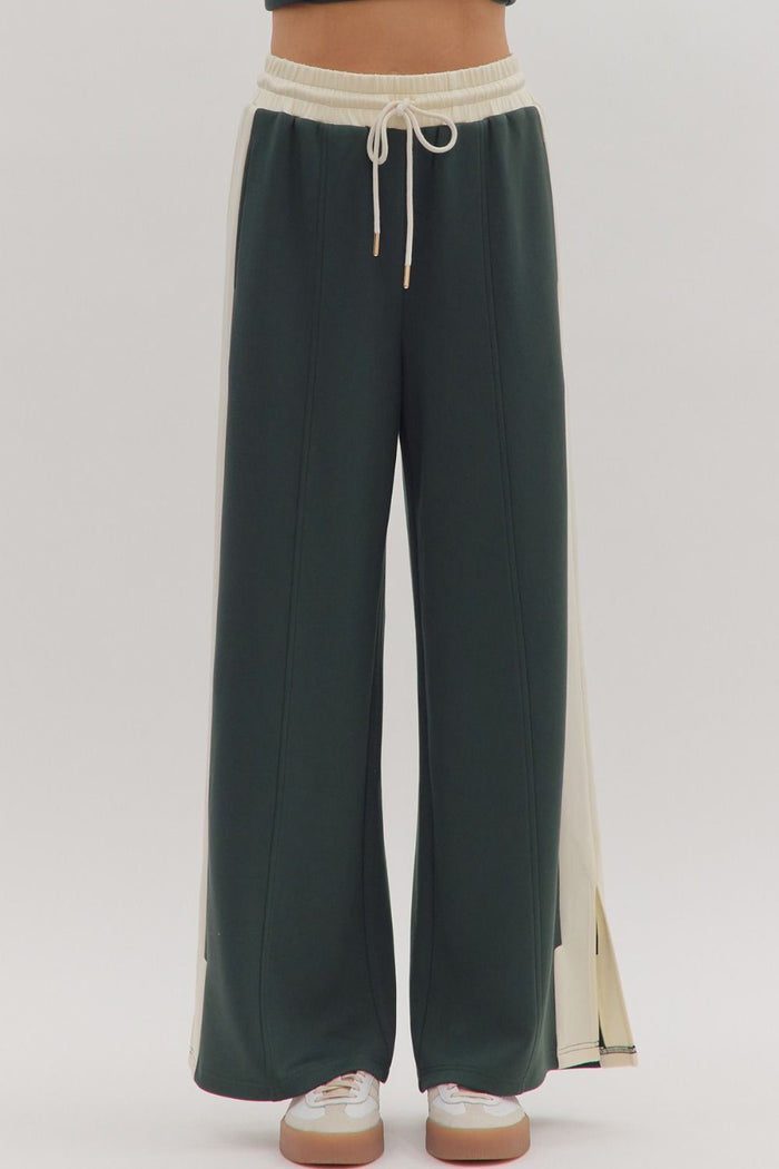 When Luck Strikes Pants - Green