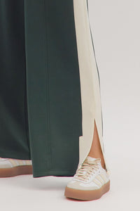 When Luck Strikes Pants - Green