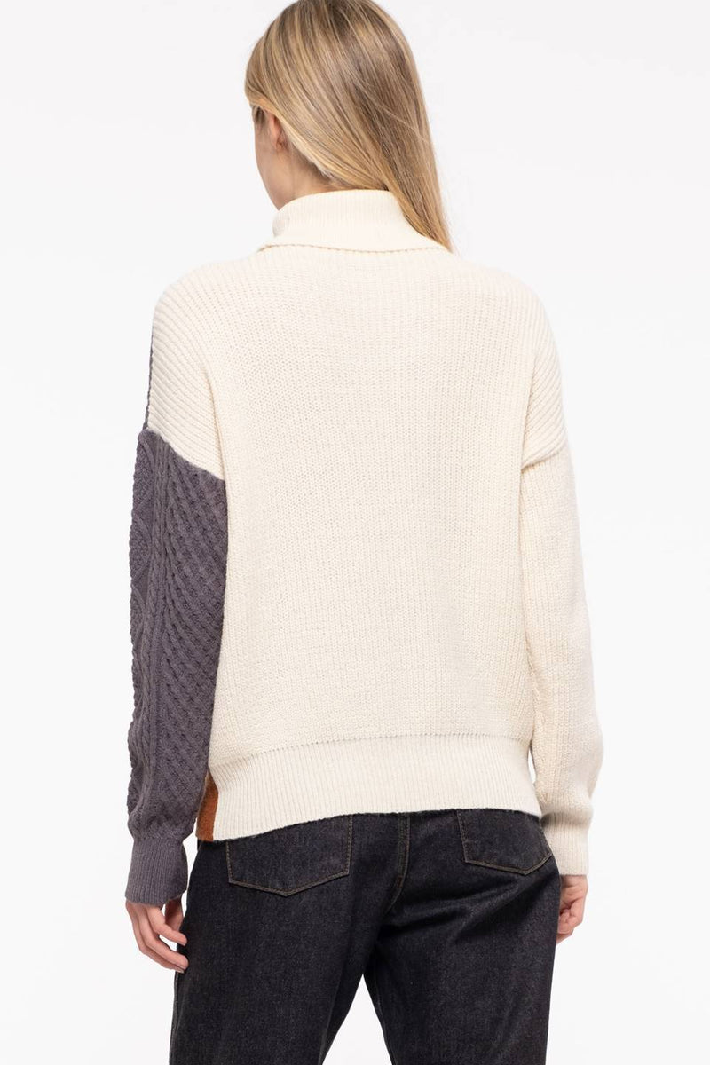 Latest Scoop Sweater - Grey